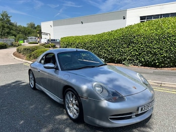 Porsche 911 feature image