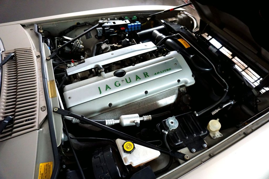 Used Jaguar XJS 1996 for sale - 76376270: Photo 17