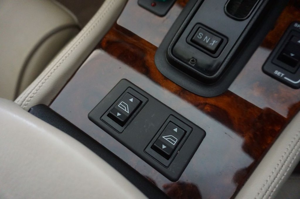 Used Jaguar XJS 1996 for sale - 76376270: Photo 32