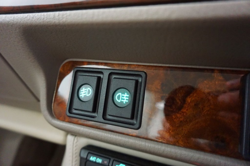 Used Jaguar XJS 1996 for sale - 76376270: Photo 39