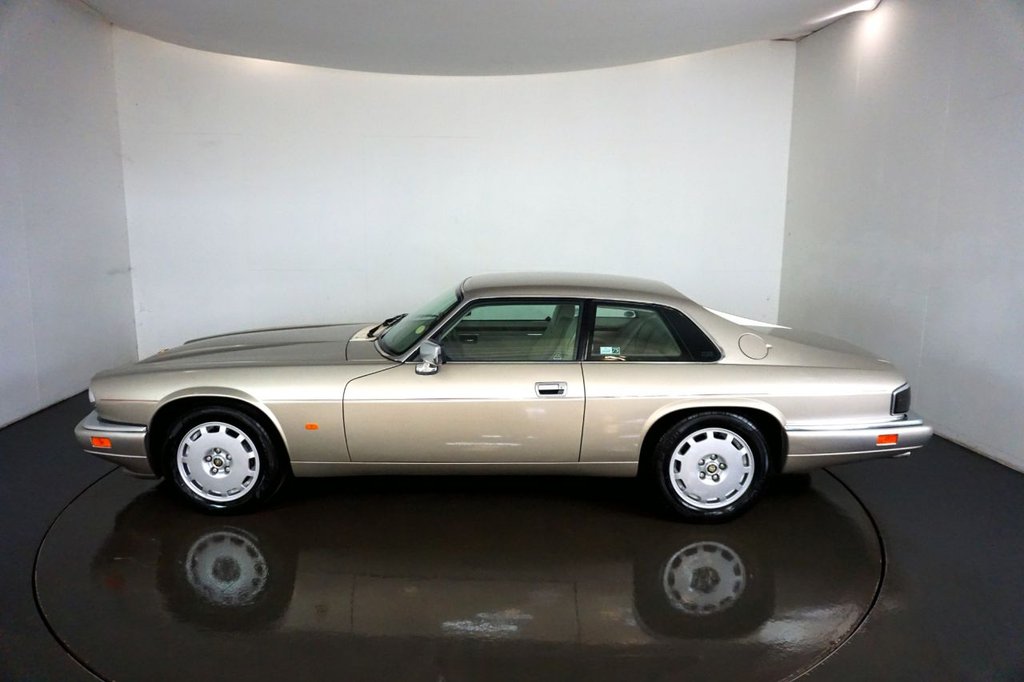 Used Jaguar XJS 1996 for sale - 76376270: Photo 4