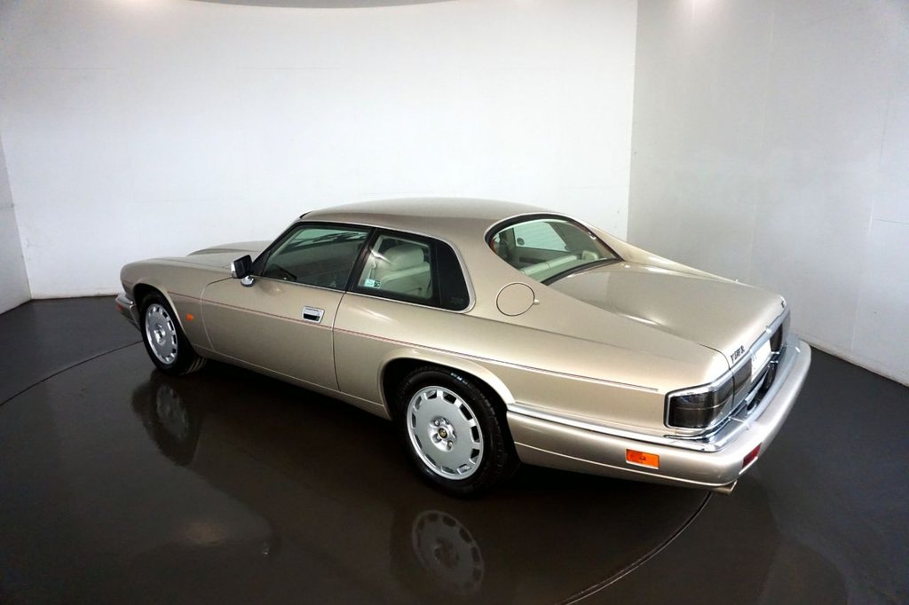Used Jaguar XJS 1996 for sale - 76376270: Photo 5