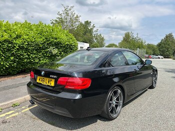 Used BMW 3 Series 2011 for sale - 74423618: Photo