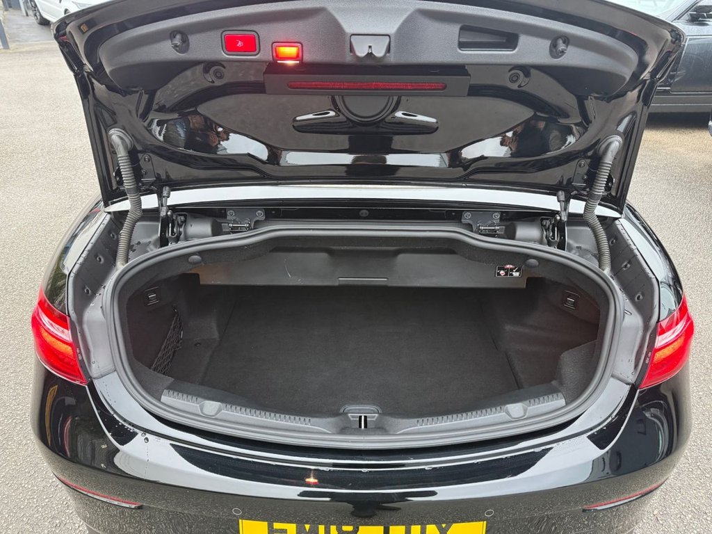 Used Mercedes-Benz E Class 2018 for sale - 77250650: Photo 8