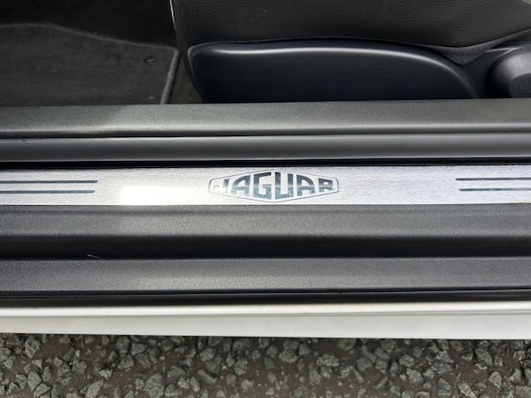 Used Jaguar XK 2011 for sale - 74494230: Photo 21