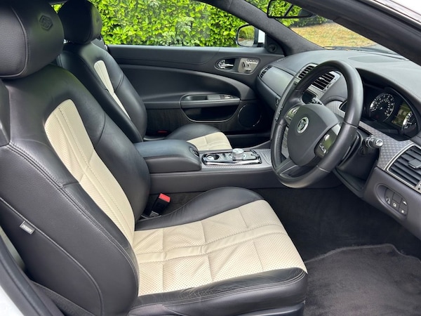 Used Jaguar XK 2011 for sale - 74494230: Photo 27