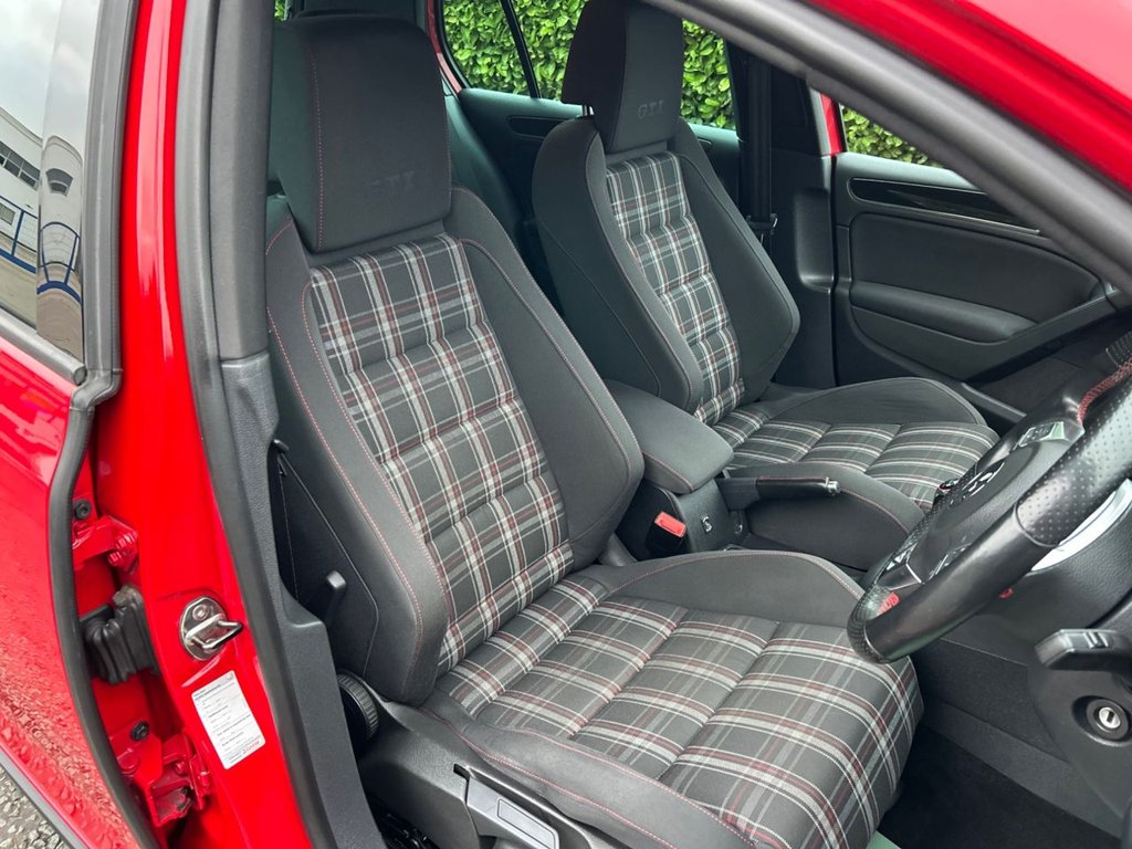 Used Volkswagen Golf 2012 for sale - 77065275: Photo 33