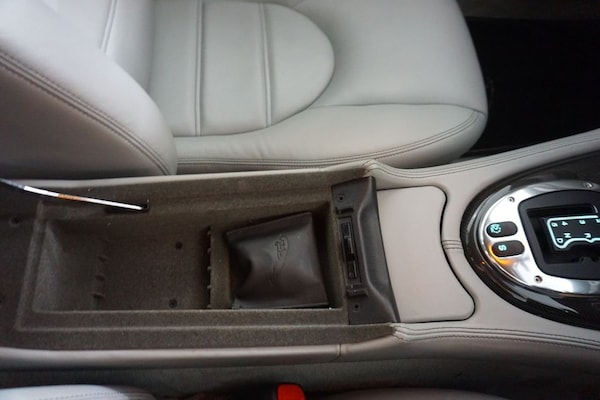 Used Jaguar XKR 2005 for sale - 74884305: Photo 35