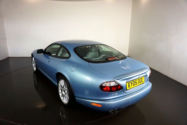 Used Jaguar XKR 2005 for sale - 74884305: Photo 7
