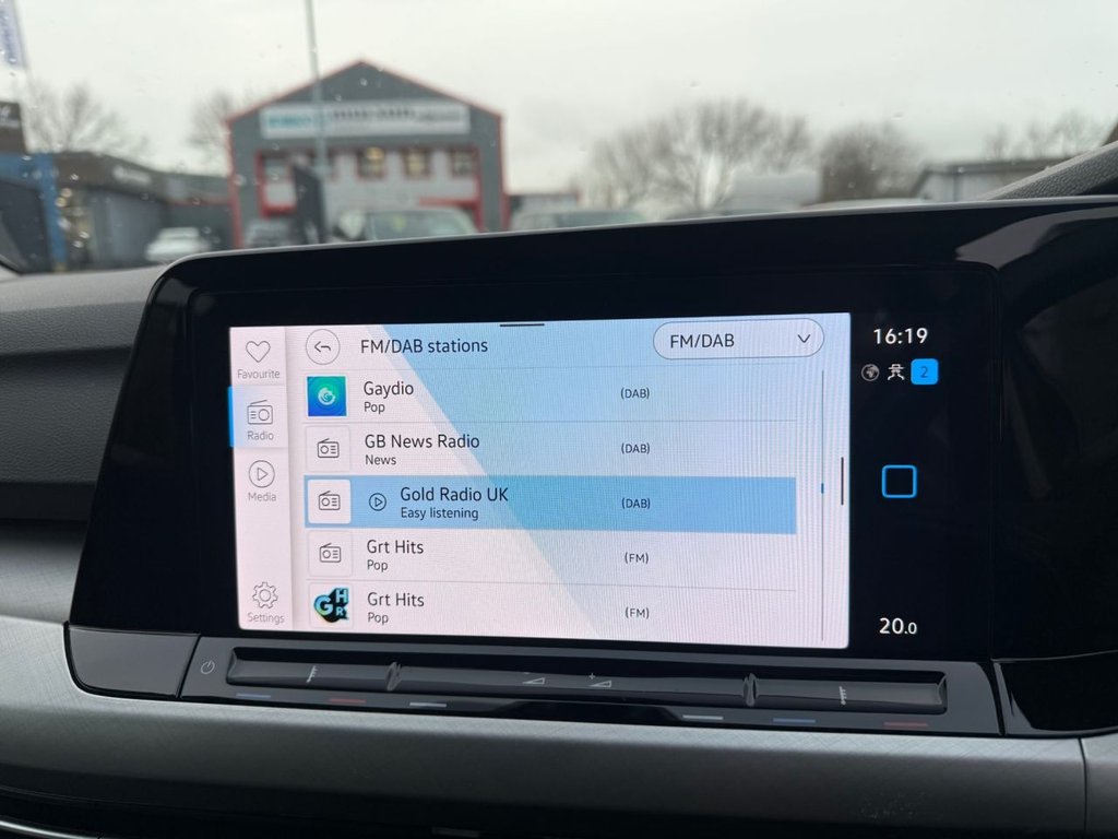 Used Volkswagen Golf 2023 for sale - 77583711: Photo 23