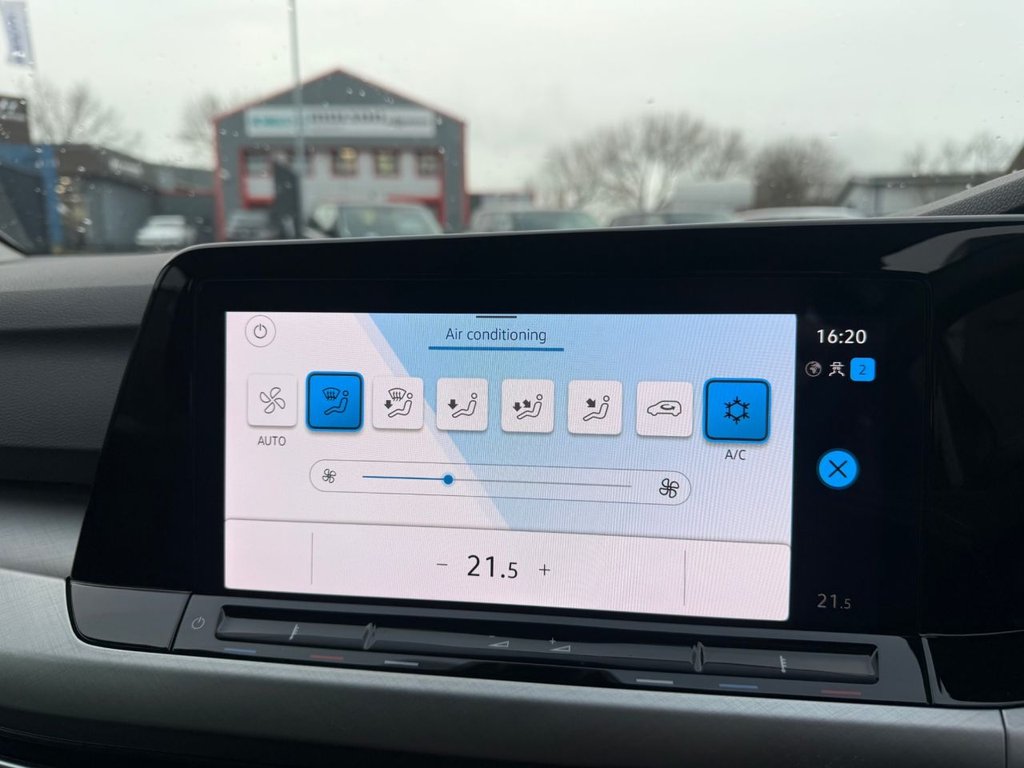 Used Volkswagen Golf 2023 for sale - 77583711: Photo 25