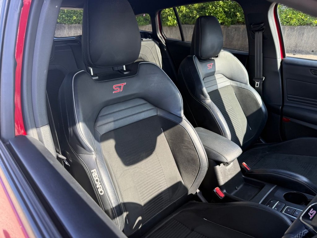 Used Ford Focus 2020 for sale - 76406180: Photo 16