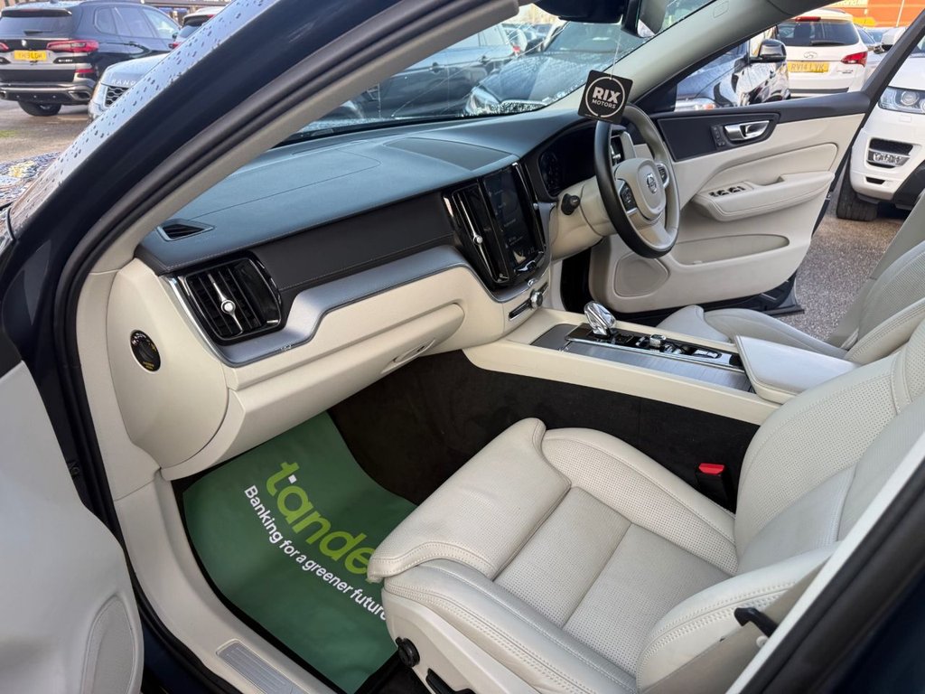 Used Volvo XC60 2020 for sale - 76768350: Photo 31