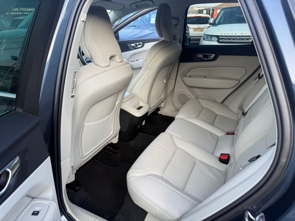 Used Volvo XC60 2020 for sale - 76768350: Photo 33