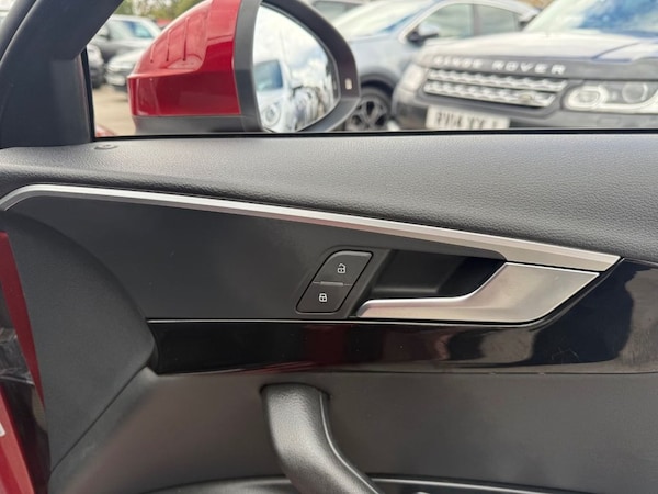 Used Audi A4 2017 for sale - 75752639: Photo 17