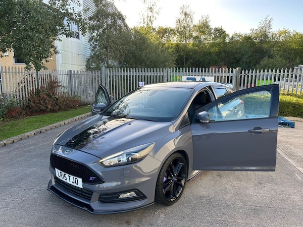 Used Ford Focus 2015 for sale - 76148057: Photo 18