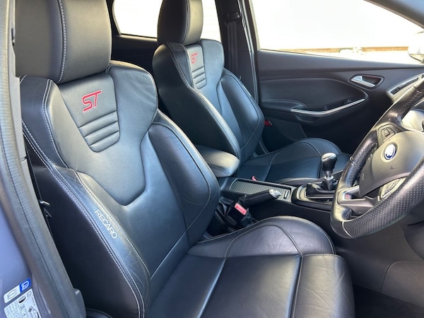 Used Ford Focus 2015 for sale - 76148057: Photo 25
