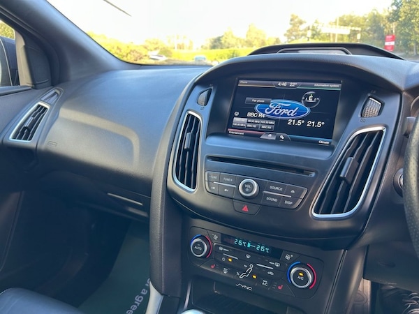 Used Ford Focus 2015 for sale - 76148057: Photo 30