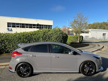 Used Ford Focus 2015 for sale - 76148057: Photo
