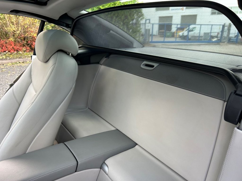 Used Mercedes-Benz SL 2006 for sale - 76500962: Photo 28