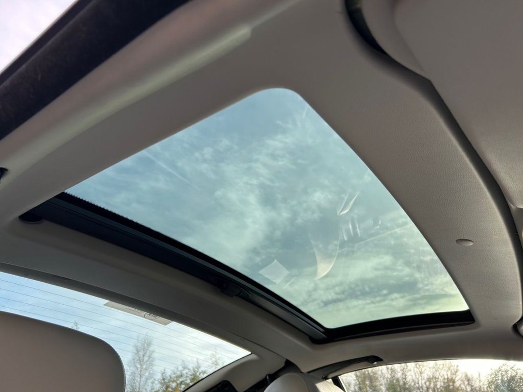 Used Mercedes-Benz SL 2006 for sale - 76500962: Photo 46