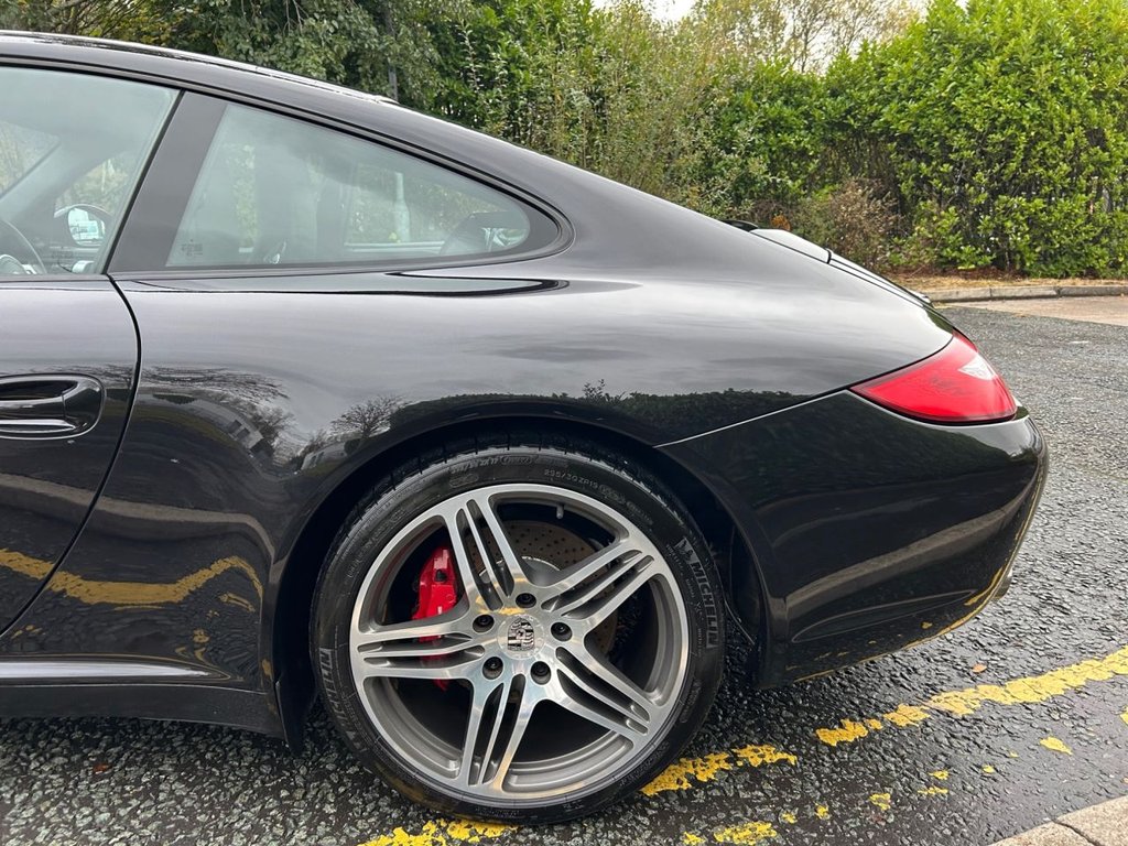 Used Porsche 911 2010 for sale - 76162766: Photo 11