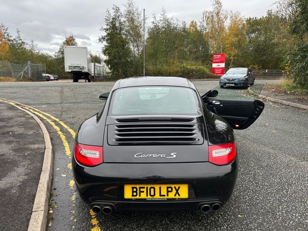 Used Porsche 911 2010 for sale - 76162766: Photo 15