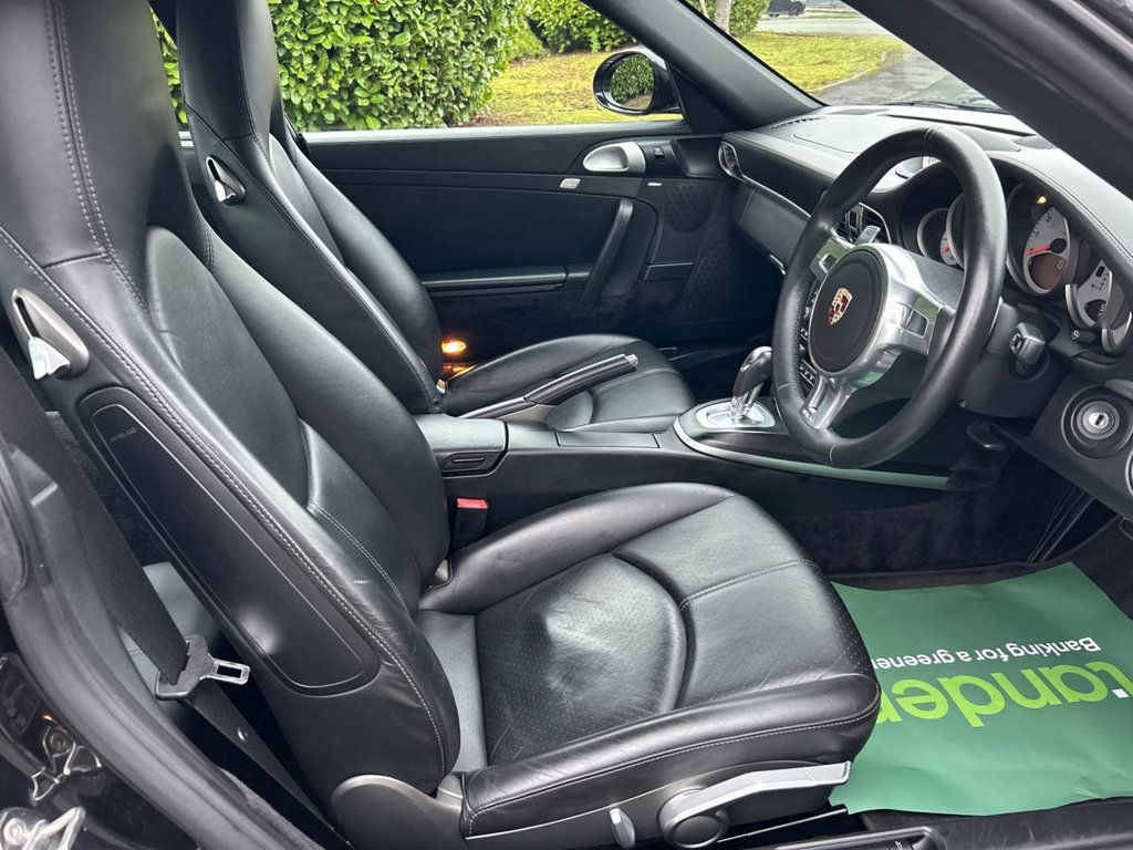 Used Porsche 911 2010 for sale - 76162766: Photo 25