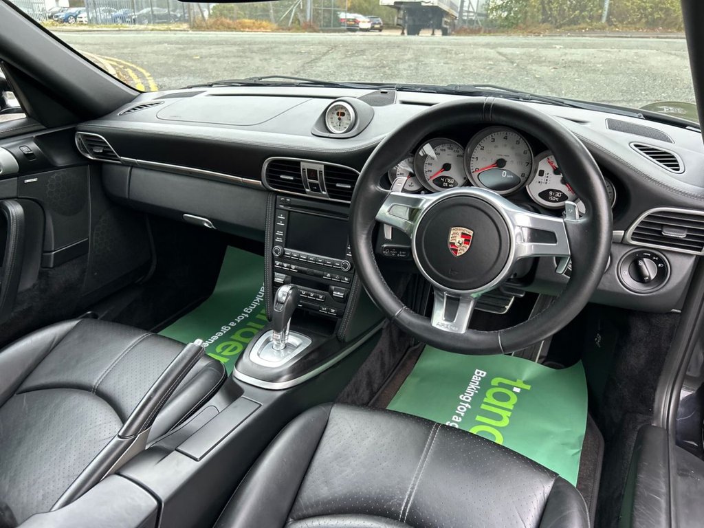 Used Porsche 911 2010 for sale - 76162766: Photo 26