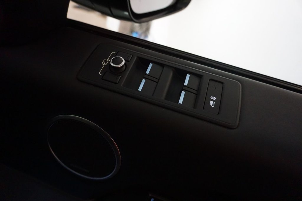 Used Land Rover Range Rover Sport 2017 for sale - 76454274: Photo 22