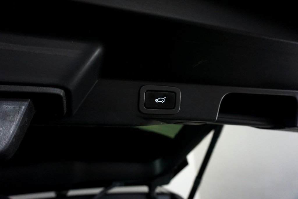 Used Land Rover Range Rover Sport 2017 for sale - 76454274: Photo 9