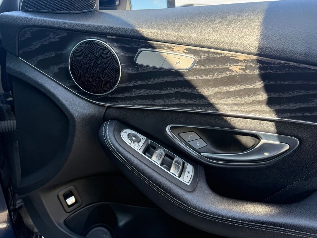 Used Mercedes-Benz C Class 2018 for sale - 76132082: Photo 19