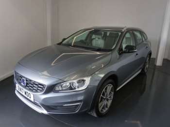 Used Volvo V60 Cross Country 2017 for sale - 74517067: Photo