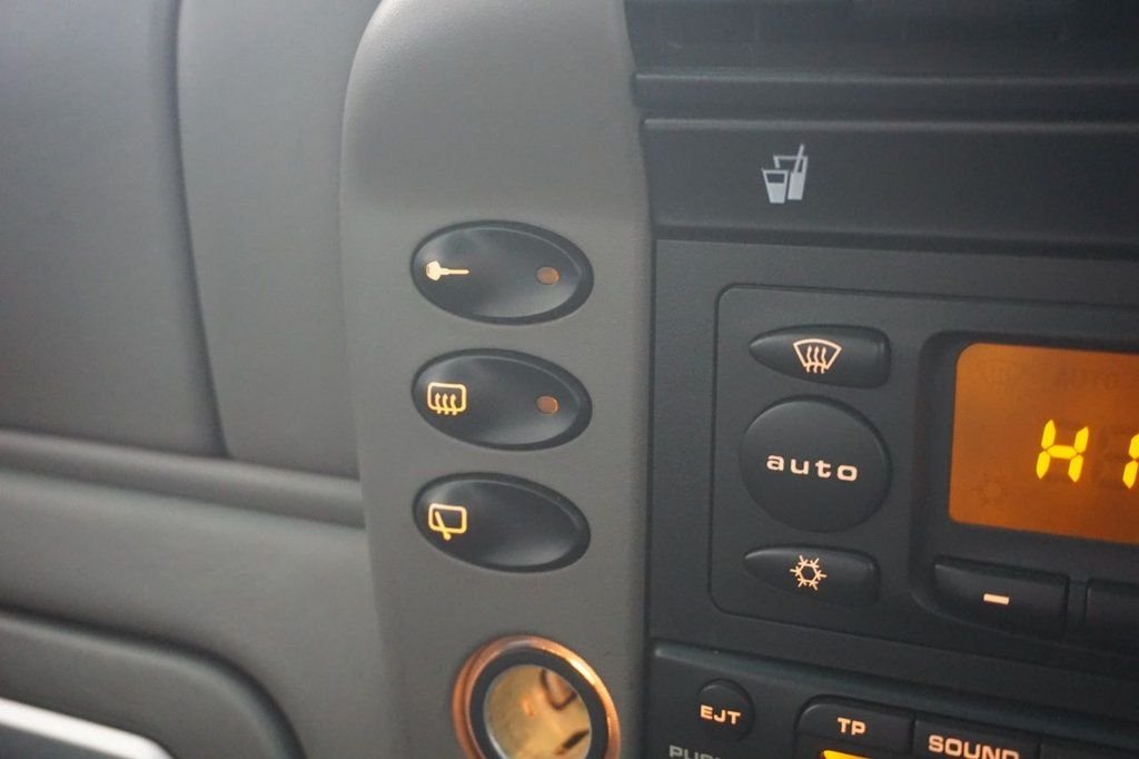 Used Porsche 911 2004 for sale - 77879332: Photo 33