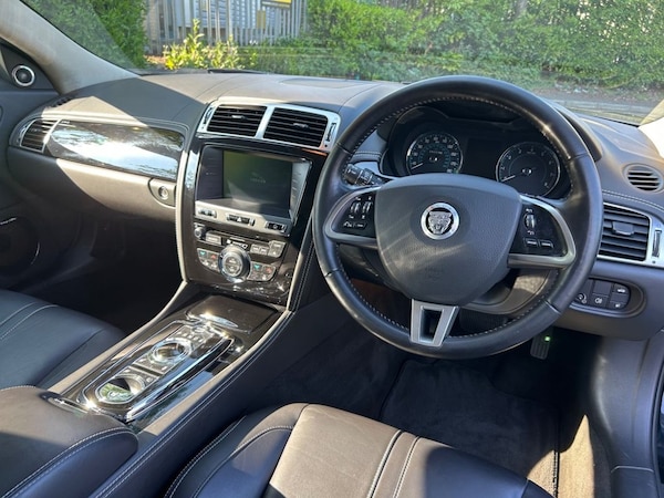 Used Jaguar XK 2011 for sale - 74512272: Photo 28