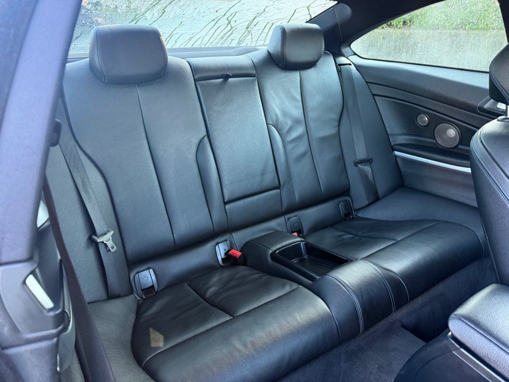 Used BMW 4 Series 2017 for sale - 76376339: Photo 32