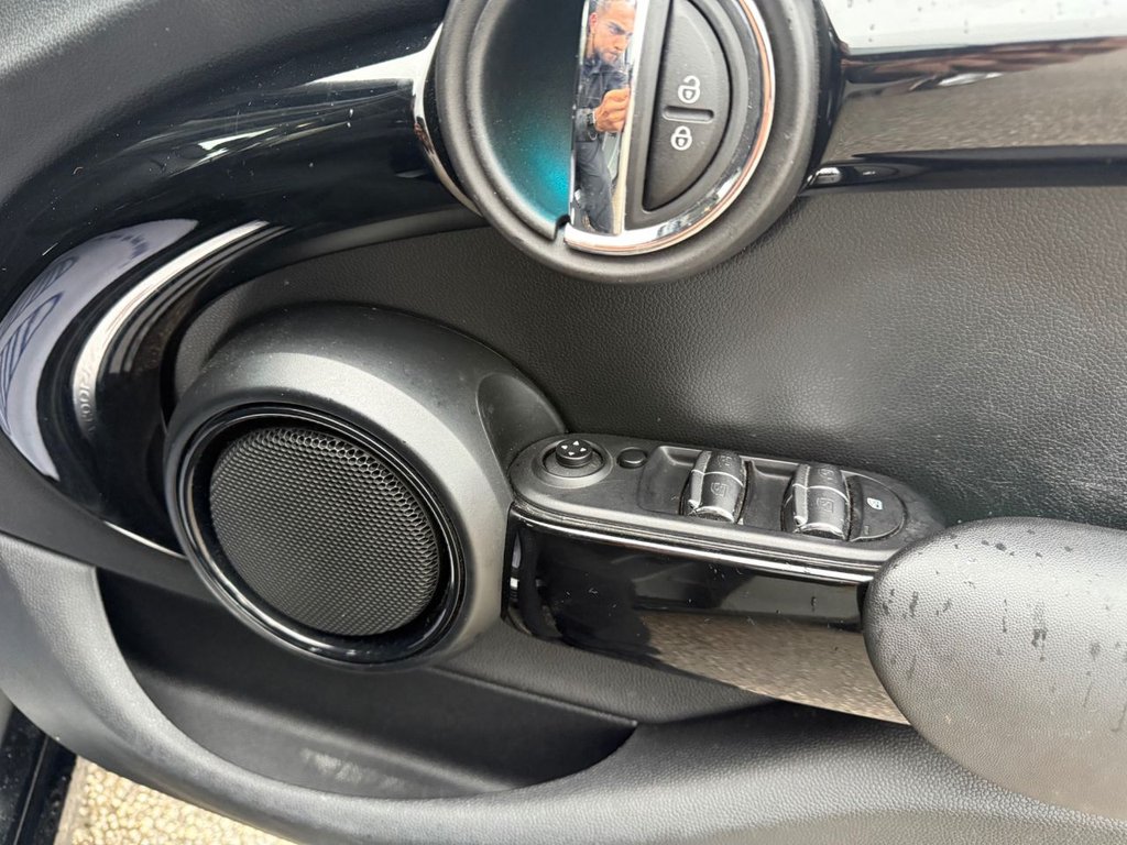 Used MINI Hatch 2017 for sale - 76941647: Photo 18