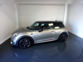 Used MINI Hatch 2019 for sale - 78863698: Photo