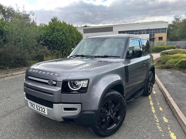 Used Land Rover Defender 2021 for sale - 76010193: Photo 12
