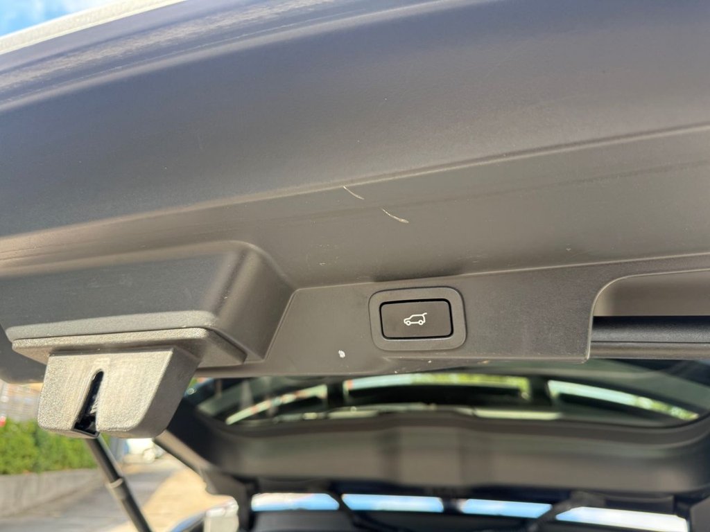 Used Land Rover Range Rover Sport 2021 for sale - 76147540: Photo 8