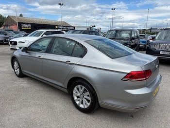 Used Volkswagen Passat 2017 for sale - 78908473: Photo