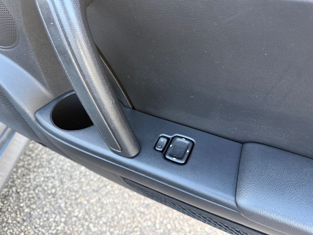 Used Mazda MX-5 2014 for sale - 78021935: Photo 18