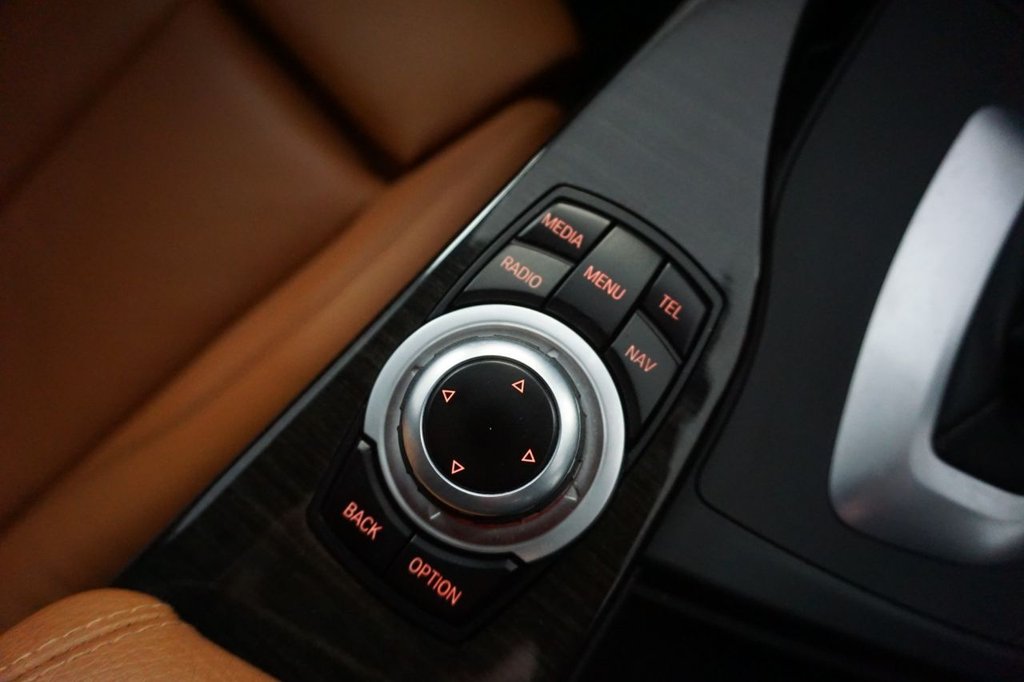 Used BMW 3 Series 2016 for sale - 77654934: Photo 23