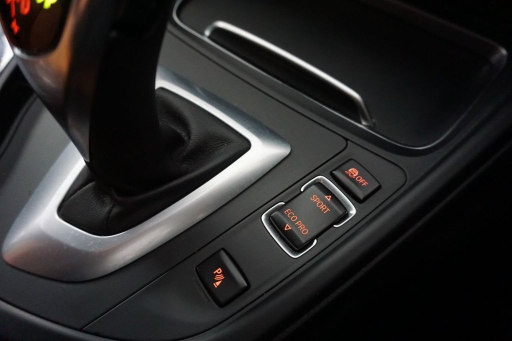 Used BMW 3 Series 2016 for sale - 77654934: Photo 24