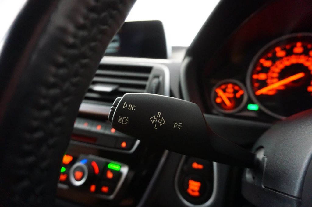 Used BMW 3 Series 2016 for sale - 77654934: Photo 36