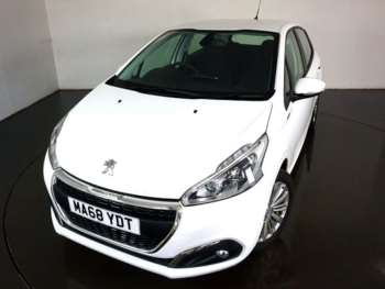 2018 (68) - 1.2 PureTech Signature Hatchback 5dr Petrol Manual Euro 6 (s/s) (82 ps)