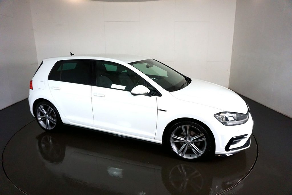 Used Volkswagen Golf 2017 for sale - 76106059: Photo 12
