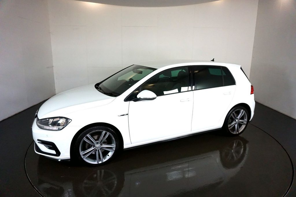 Used Volkswagen Golf 2017 for sale - 76106059: Photo 3