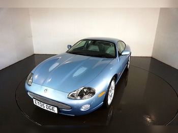 Used Jaguar XKR 2005 for sale - 78468546: Photo
