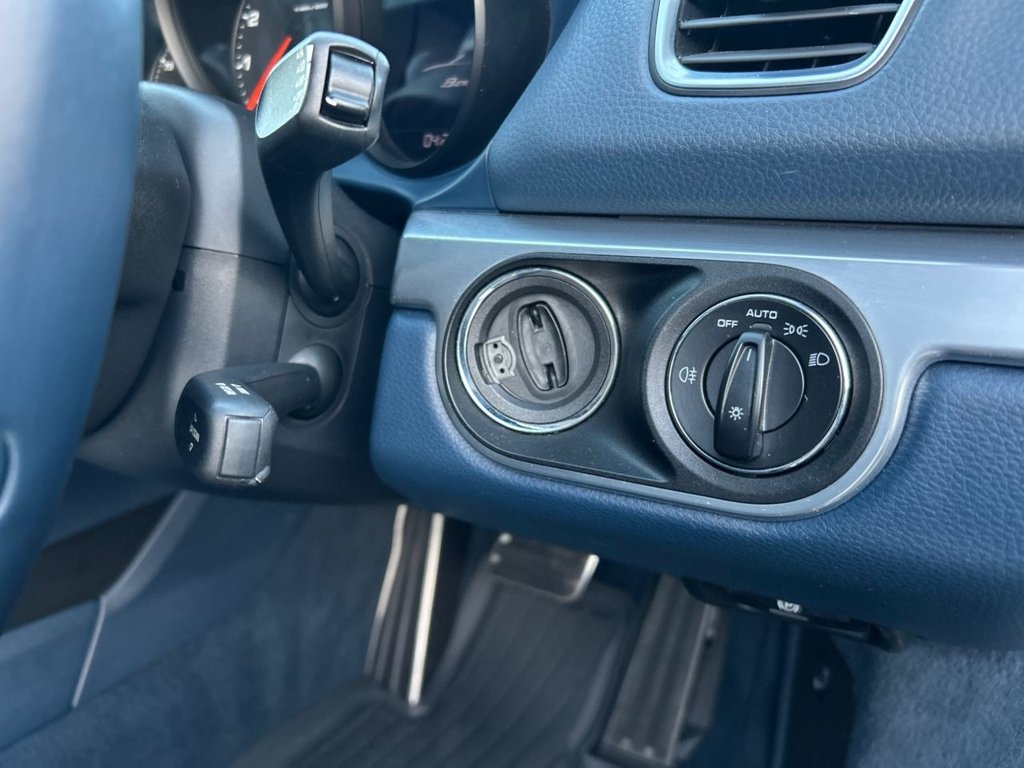 Used Porsche Boxster 2013 for sale - 76439097: Photo 28